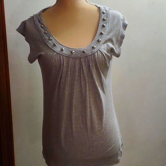 Calvin Klein Women's size XS cap sleeve gray‎ top studded neckline knotted back - Picture 1 of 7